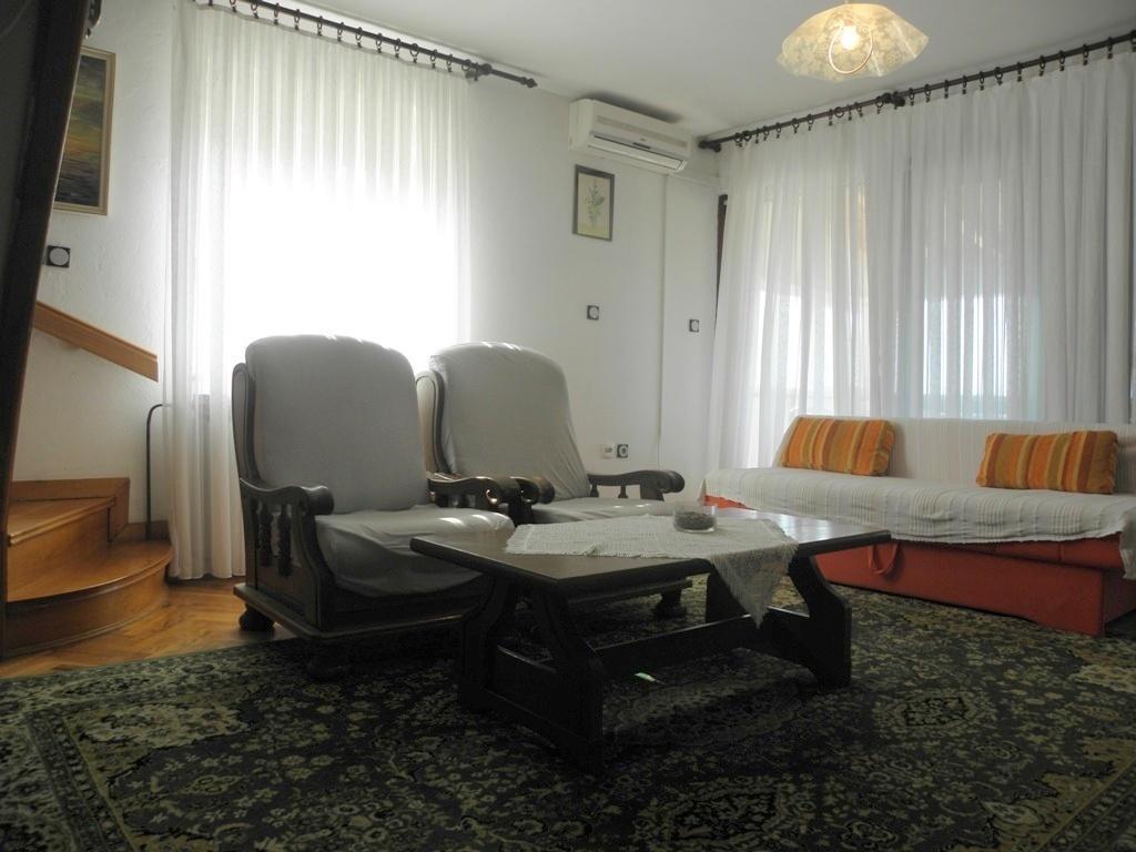 Holiday Home Vjeka 라브 객실 사진